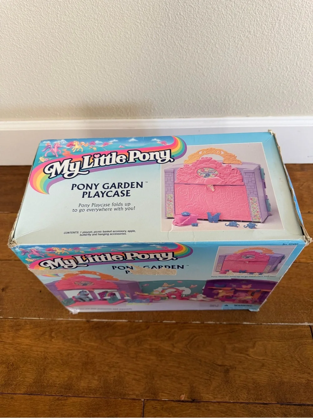 Vintage 1997 My Little Pony Pony Garden Playcase in box!